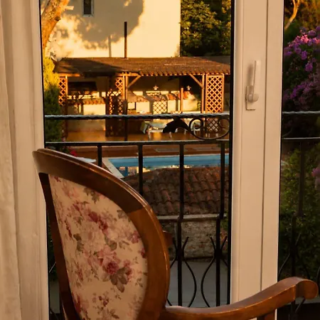 Pelit Boutique Hotel 3*