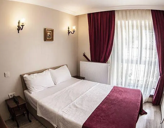 Pelit Boutique فندق 3*